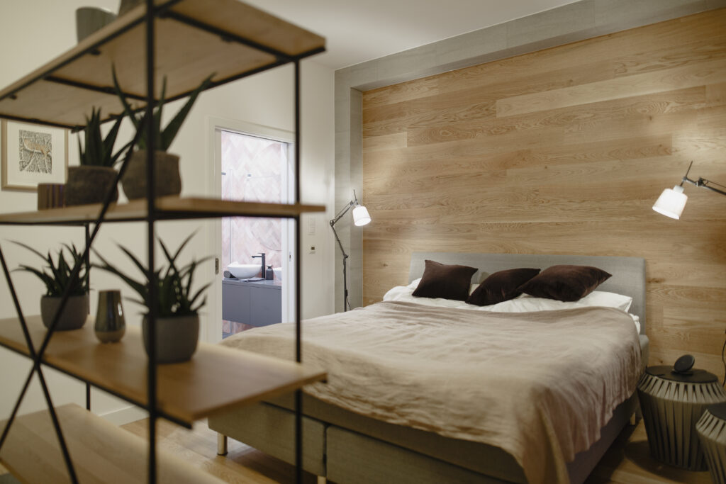 sypialnia w drewnie